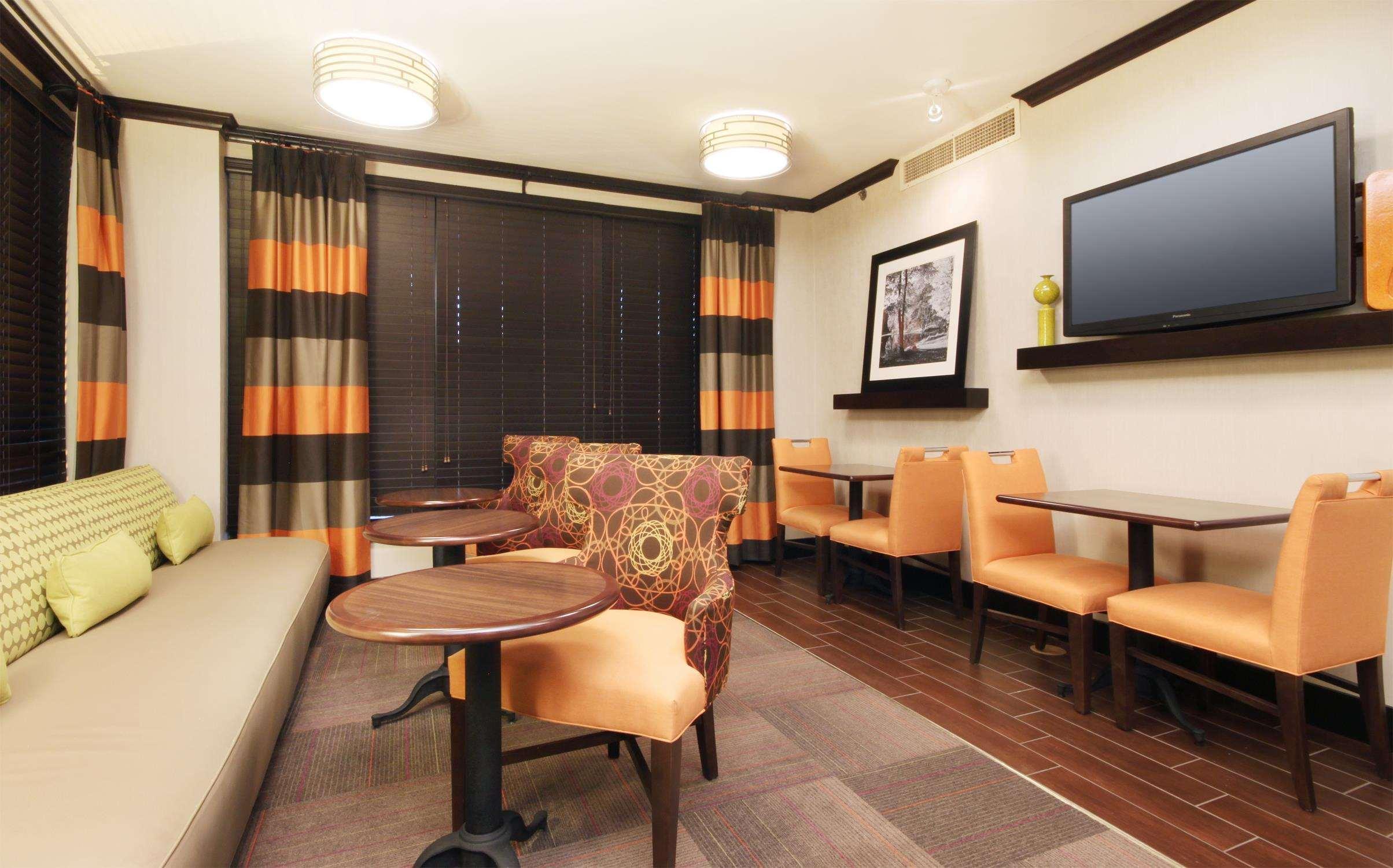 Hampton Inn Оверленд-Парк Ресторан фото